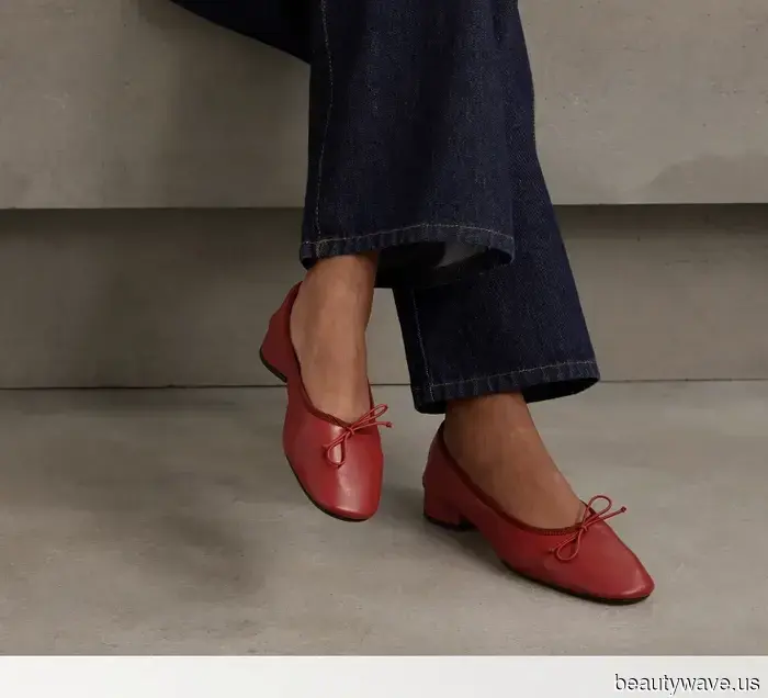 If you plan to sport polka dots this spring, style them like this.