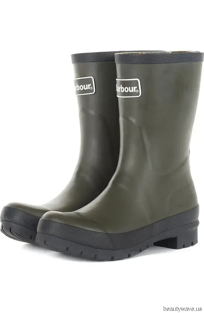 It's Official: These 7 Boot Styles Will Be Outdated by 2026