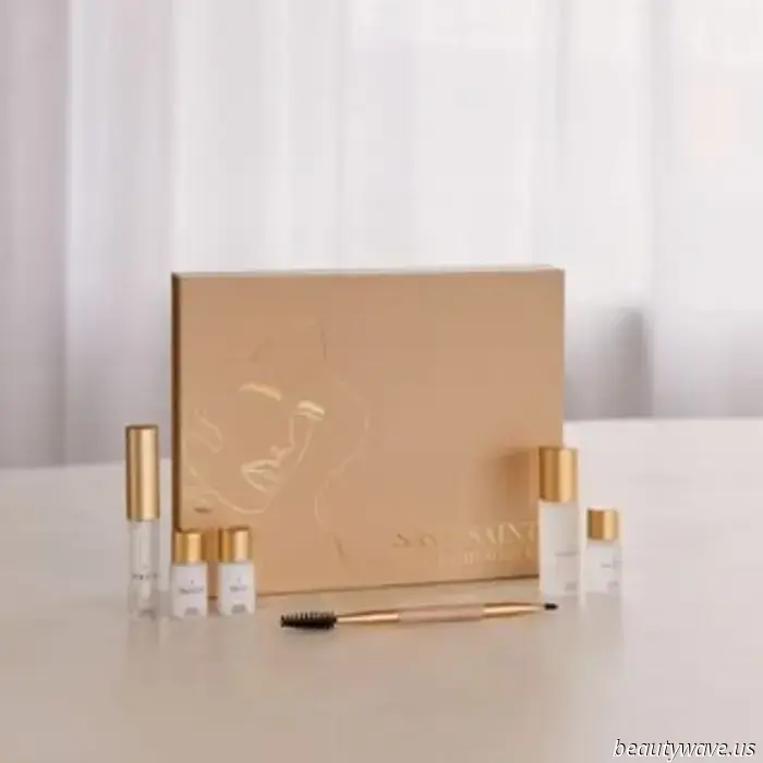 Alla fine ho inchiodato la laminazione delle sopracciglia a casa, e ora non dovrò mai più comprare il gel per le sopracciglia