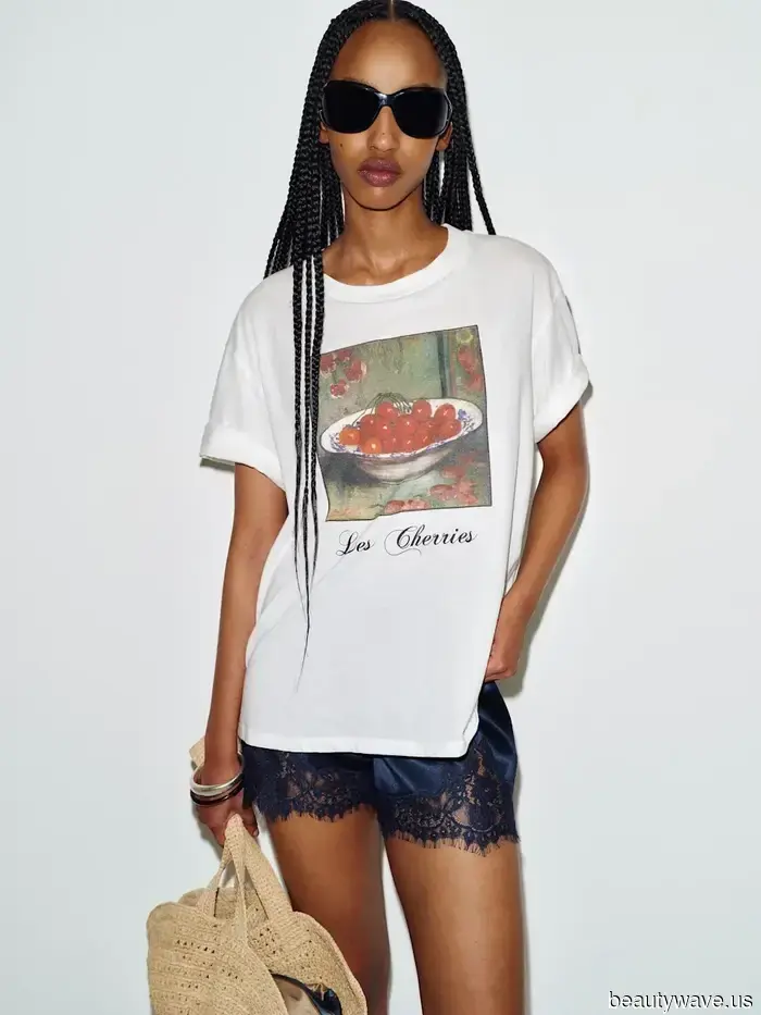 Comeback Alert: The T-Shirt Trend That Every Millennial Had Several Variants Of