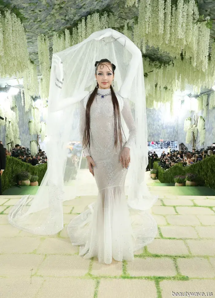 Desde el Hotel Mark hasta la Alfombra de la Met Gala: @UpNextDesigner Comparte Su Reseña Sin Filtros