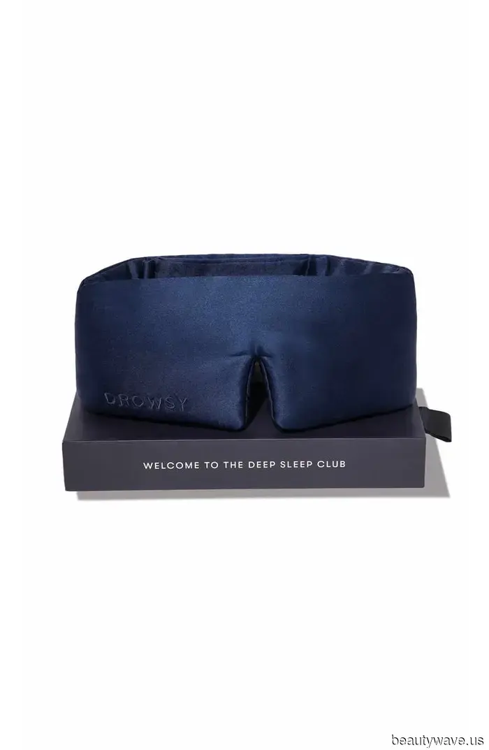 I frequently notice first-class passengers using the sleep mask that Maude Apatow loves on flights.