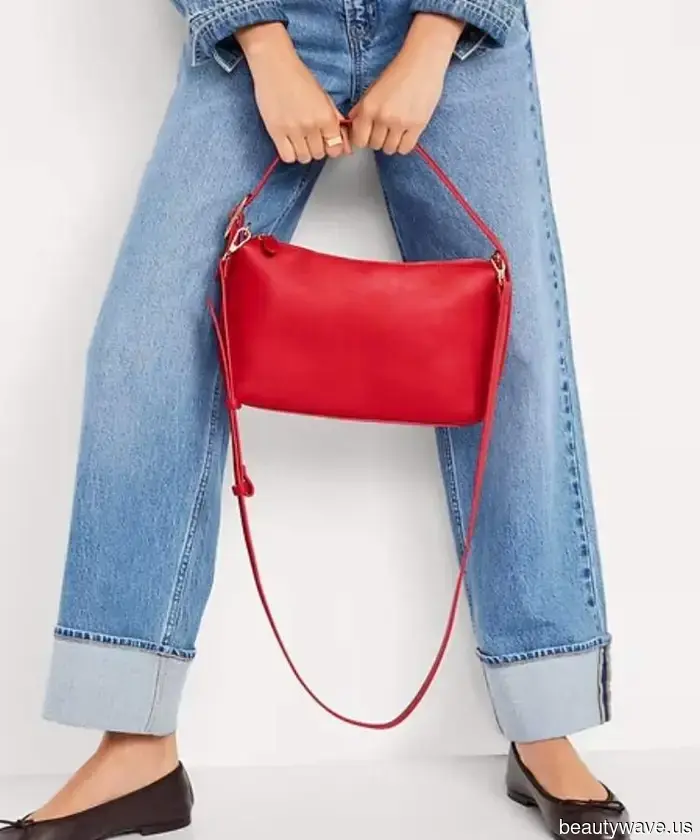 This New Bag Costs Less Than $50 and Tops Our Fashion Editor's Fall Wish List.