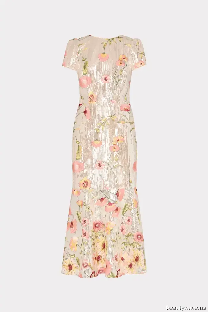 I've been on television for a decade—here are the dresses I rely on whenever I'm on camera.