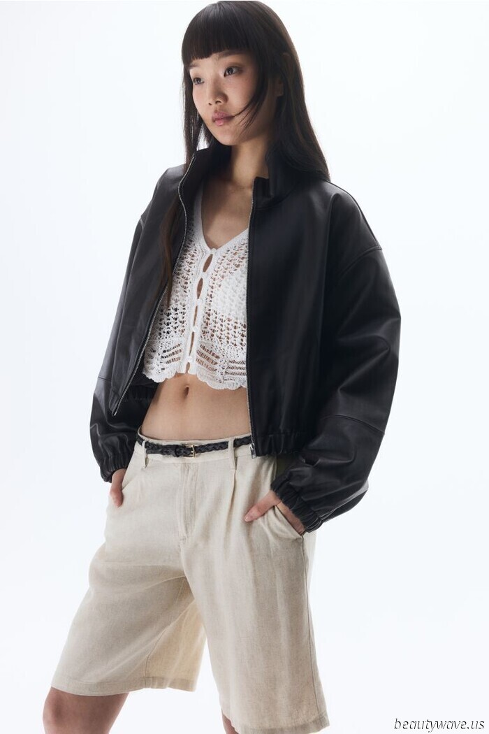 Tokyo summers can be extremely hot—5 essentials that all the stylish Japanese girls rely on.