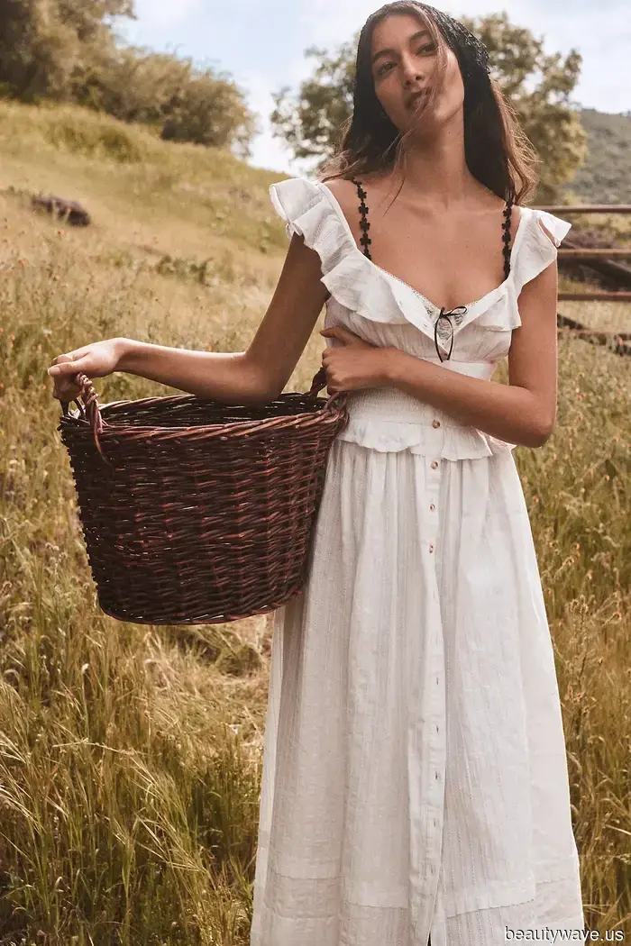 Everything Is Discounted at Anthropologie—Clothing, Accessories, and Home Goods to Snatch Up Before They're Gone