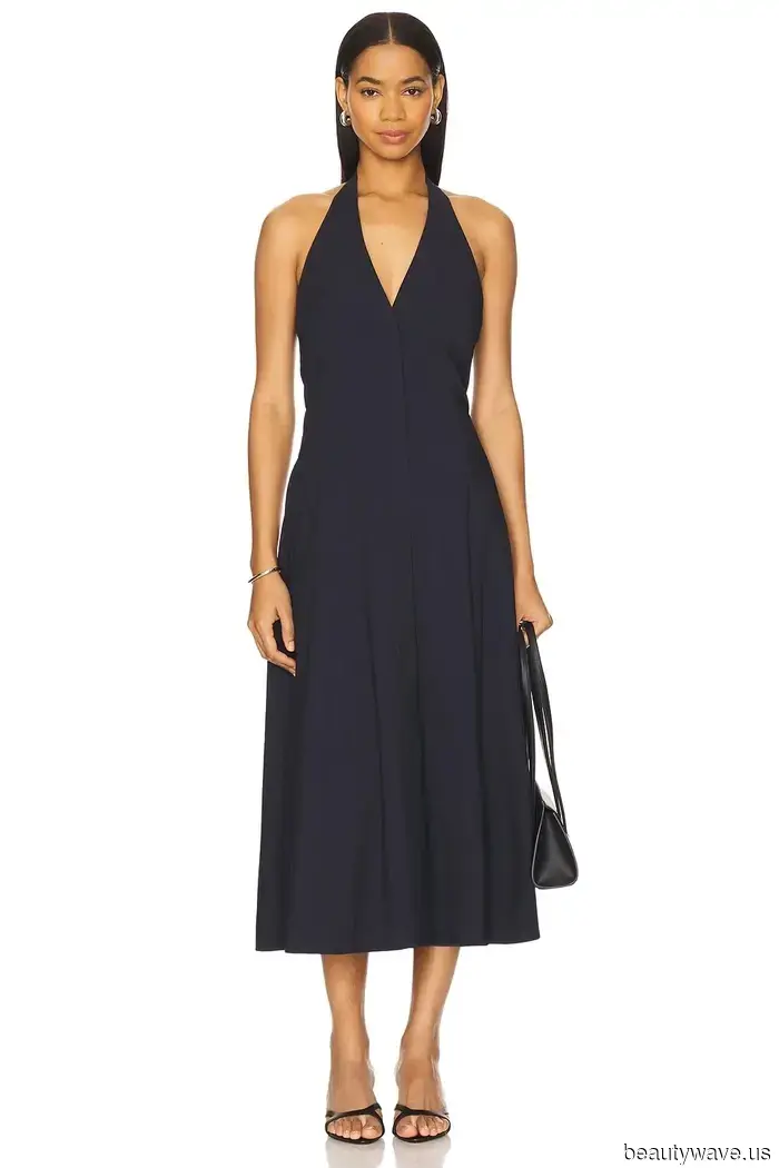 Si amas la ropa atemporal y elegante, esta es la marca para comprar en Revolve.