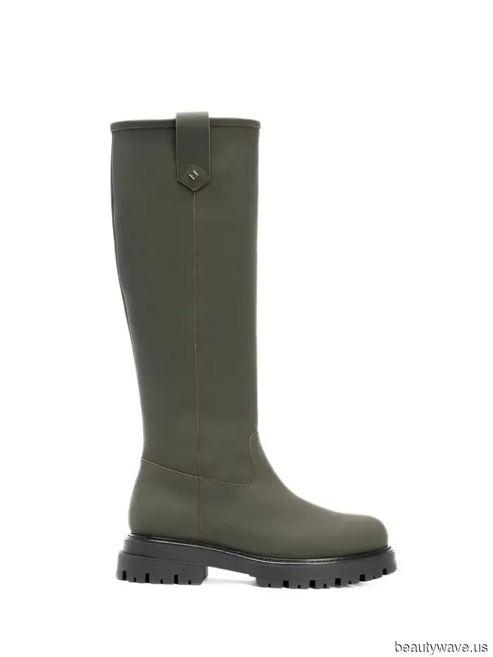 Forget about Parisian style—this fall, every stylish person is embracing a different aesthetic.