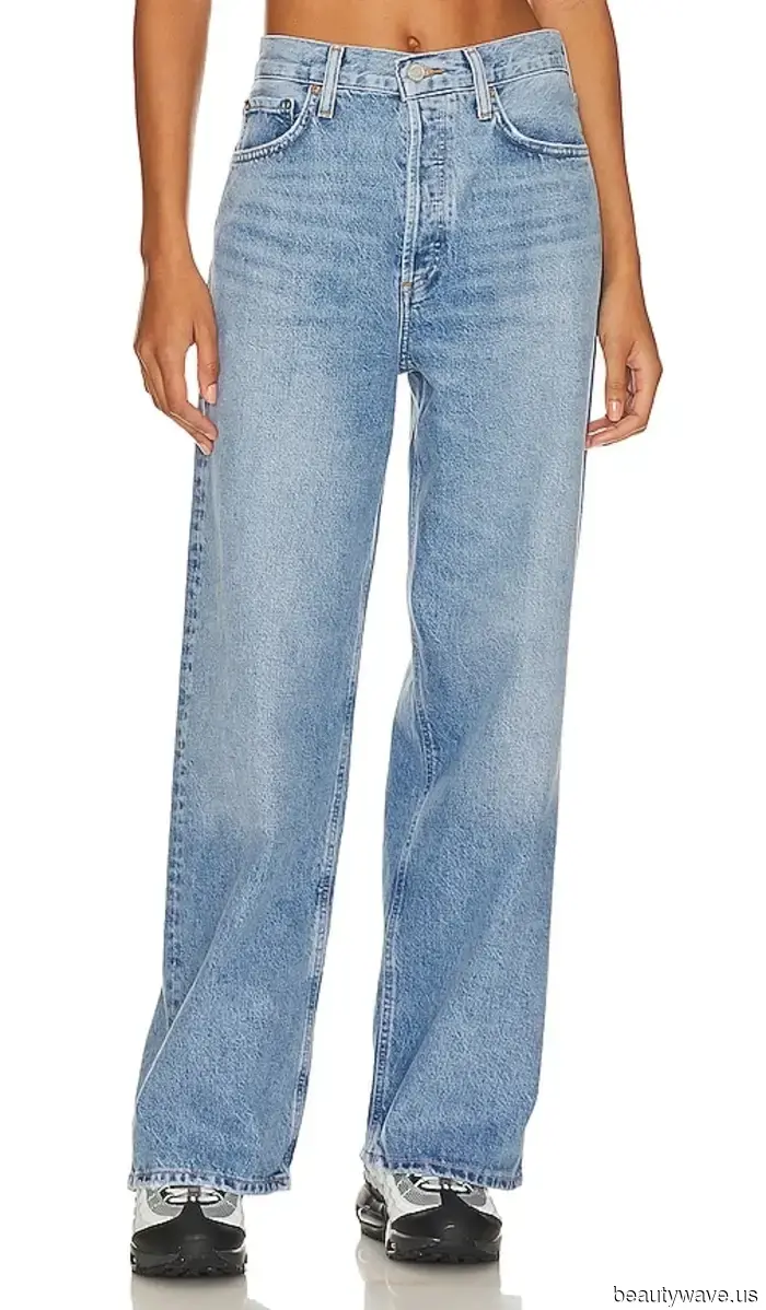 Don't overanalyze your next outfit—simply put on this basic piece to enhance your jeans.