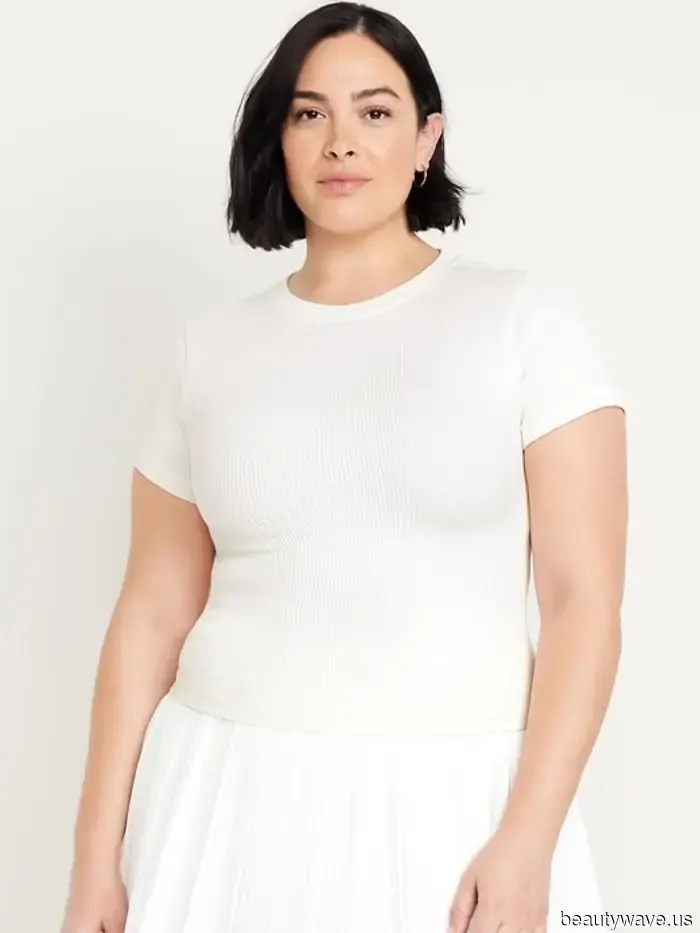 Warte&mdash;Old Navy ist *so* gut gerade: Diese 13 schicken Sale-Auswahlen geben NYC Cool Girl.