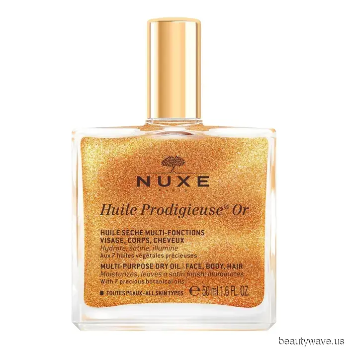 I don't possess tickets to the French Open, but if I did, I would pack these 7 summer beauty must-haves.