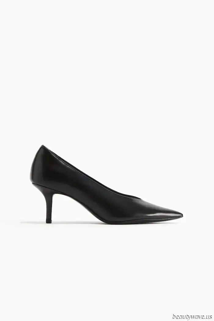 Apologies, Flats—These Unfashionable Heels Have Become Every French Woman’s Subtle Choice for an Evening Out in Paris.