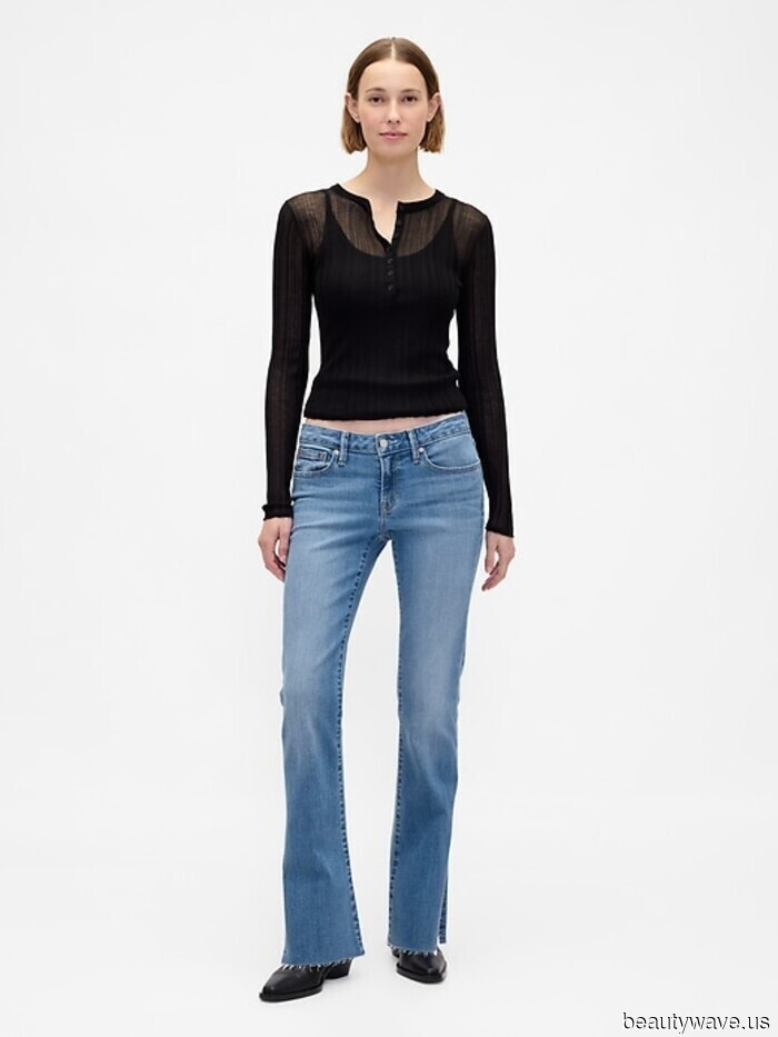 Not Slim but Not Baggy—6 Fresh (and Trendy) Spring Jeans Styles That People Are Embracing Instead