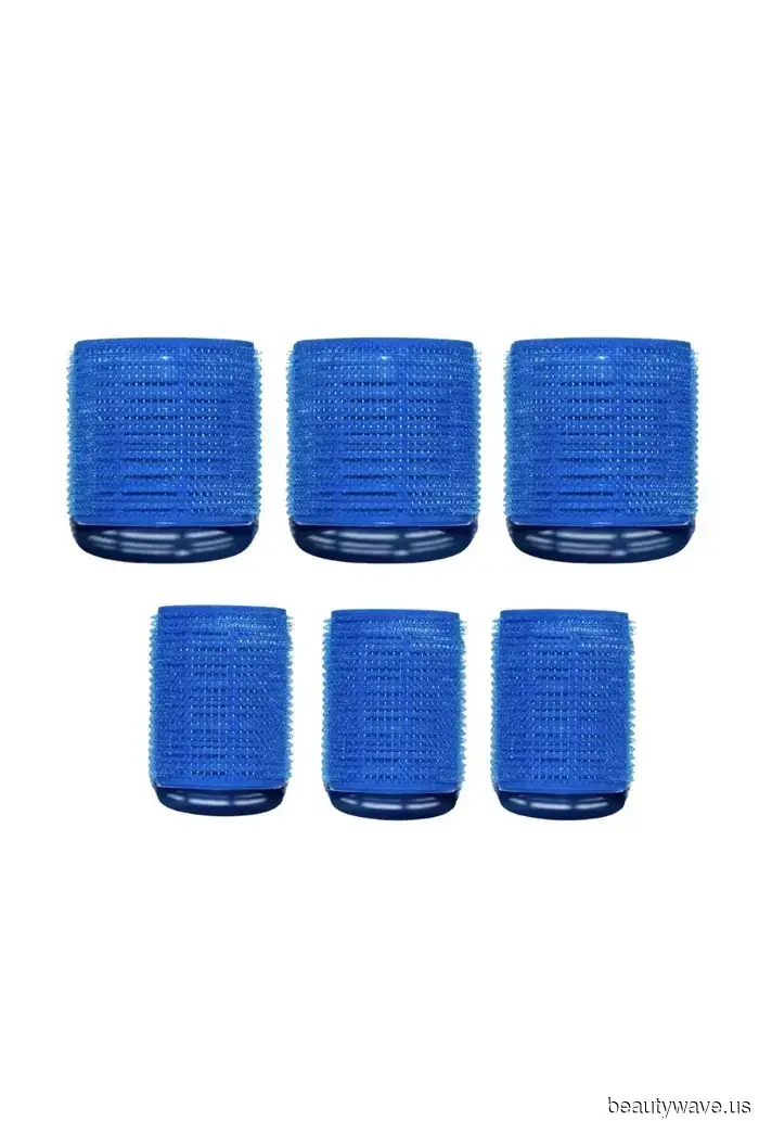 It's officially the season for bouncy blow-dries—here's how to achieve it at home.