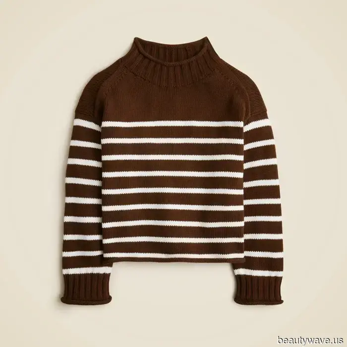 6 Trends to Elevate Your Basic Jeans for Fall 2025