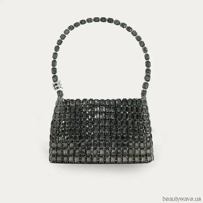 Every fashion enthusiast has their own take on these six night-out styles.