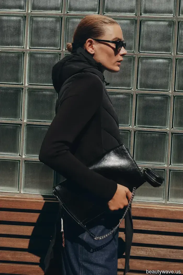 5 Handbag Color Trends That Are Already Leading This Autumn