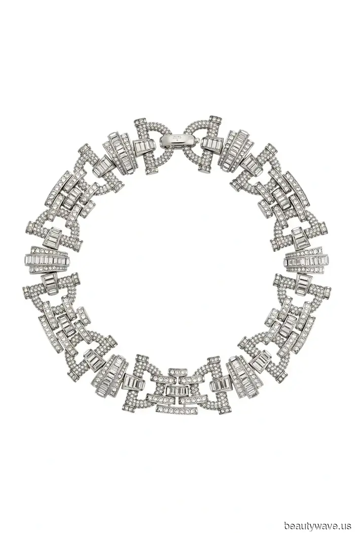 Le donne dei frutti proibiti stanno riscrivendo il Vangelo dell'infanzia femminile