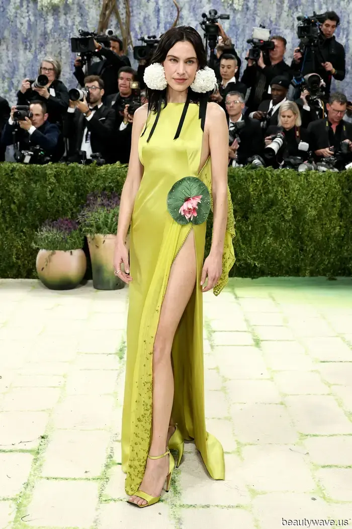 The 2026 Met Gala Red Carpet Outfits That Took Our Breath Away