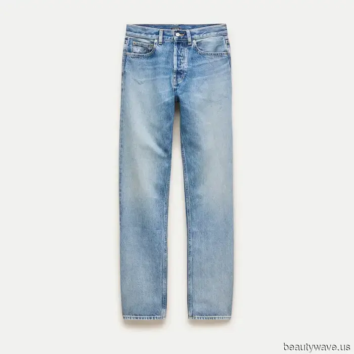 Not Skinny, Not Bootcut—The Three Types of Jeans Stylish Individuals Are Pairing With Ballet Flats Now Through 2027.