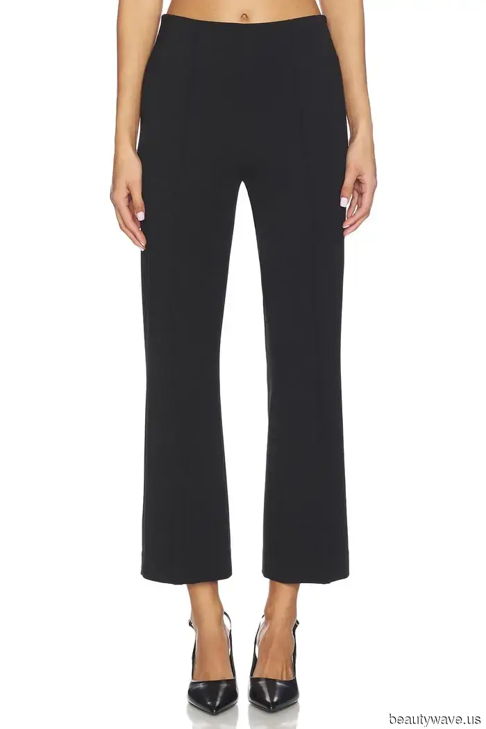 They’re Returning: Tips for Styling Cropped Flares in 2026 to Keep Them Looking Contemporary