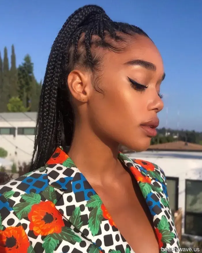 I Promise These 15 Beach Hairstyles Appear Effortlessly Stylish and Are *Really* Simple to Do Yourself