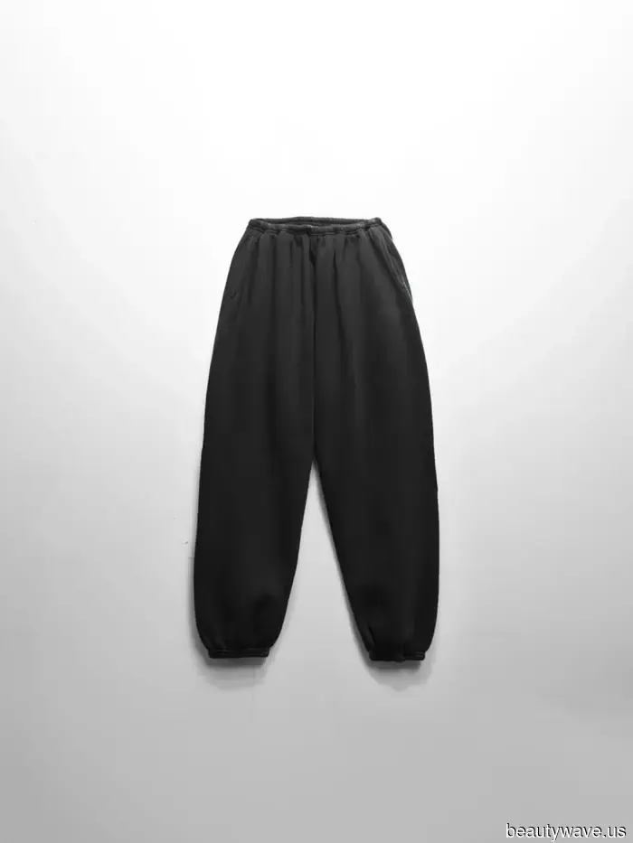 I'm a stylist who travels frequently—this is what I prefer to wear after a long journey.