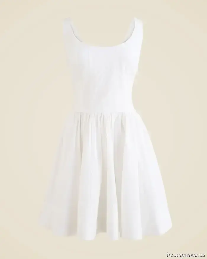 Para tu información: Los expertos en moda ahora están usando *esta* bonita tendencia de vestido con zapatos planos