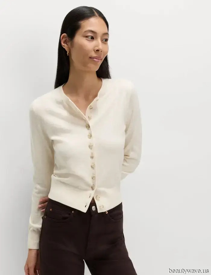 Cardigans Are Stylish Once More—6 Trends Fashion Enthusiasts Are Supporting for 2026