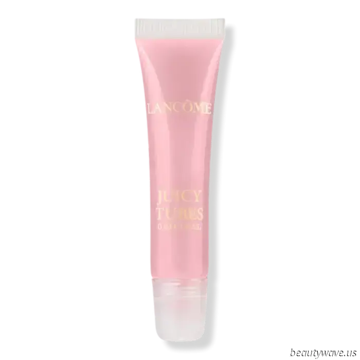"That product brings back memories": Amanda Seyfried on the beauty essential from Mean Girls that she still loves today.