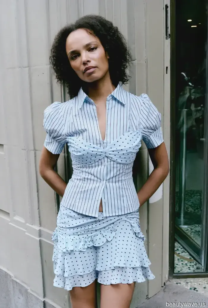 Not Ugg Boots, Not Low-Rise Jeans—Here Are the Y2K Trends That Are Most Significant This Summer.