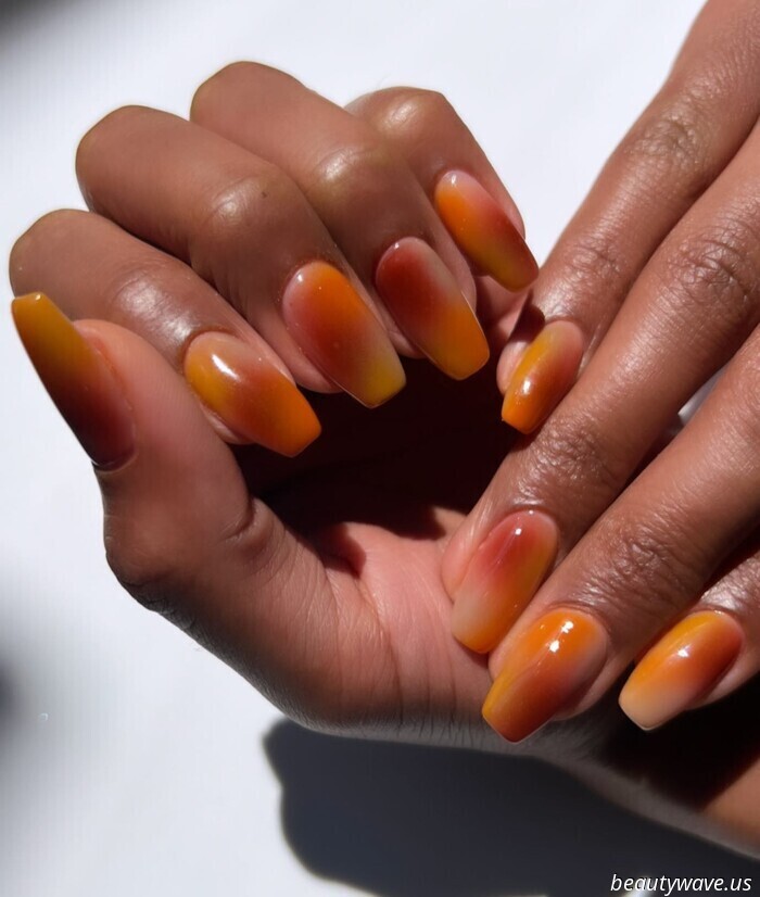 Orangefarbene Nägel sind alles, was ich gerade tragen möchte — 17 Designs, die ich fotografiert habe