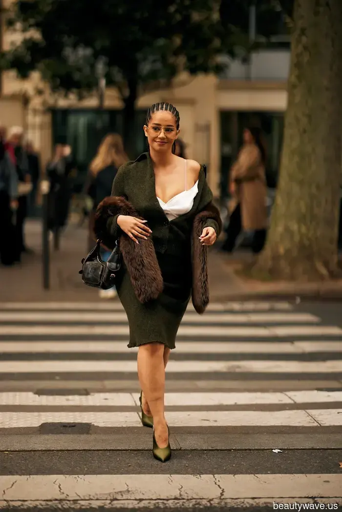 "Looks Like Money" È La Mia Estetica Autunnale&mdash;7 Colori Eleganti Che Indosso Senza Sosta