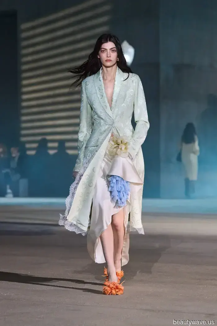 Cinematic! Jonathan Anderson Transforms the Hollywood Narrative for Dior Cruise 2027.