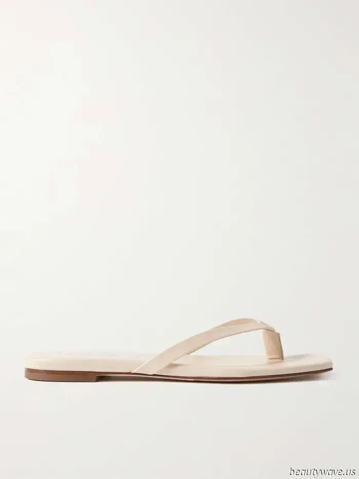 Jennifer Aniston Recently Sported the Skirt Trend That Enhances the Look of Flip Flops Significantly.