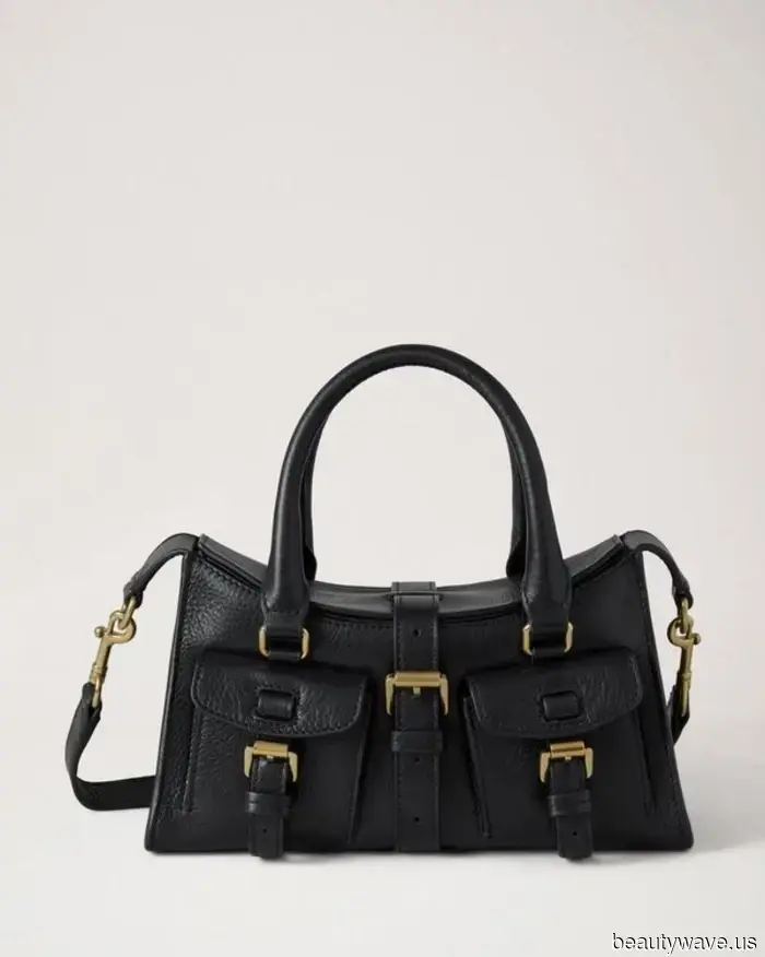 This iconic bag from the 2000s is poised to regain its status this autumn.