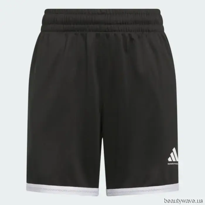 Los pantalones cortos de ciclismo han perdido su brillo&mdash;esta es la tendencia deportiva que la gente de moda está usando en su lugar.