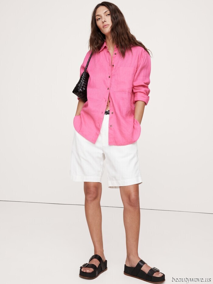 As a Shopping Director residing in Banana Republic, here are the 40 items that I consider to be the most stylish at the moment.
