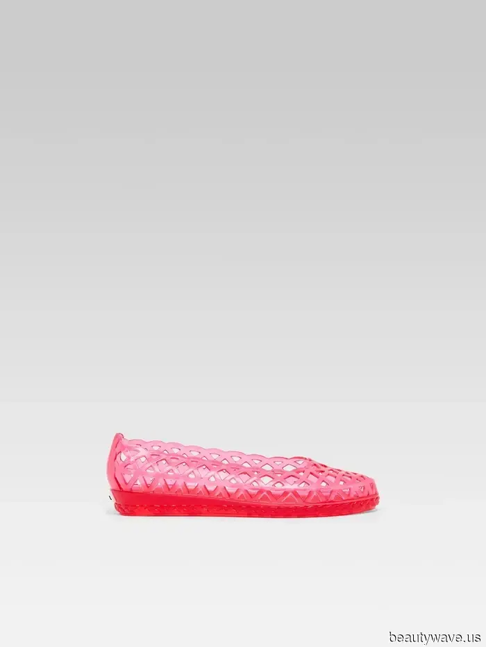 Fashion Enthusiasts Are Ditching Basic Sandals for This Exciting Shoe Trend This Summer.