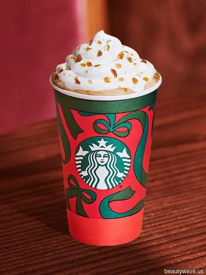 We Sampled All the Starbucks Holiday Beverages—Here’s Our Ranking.