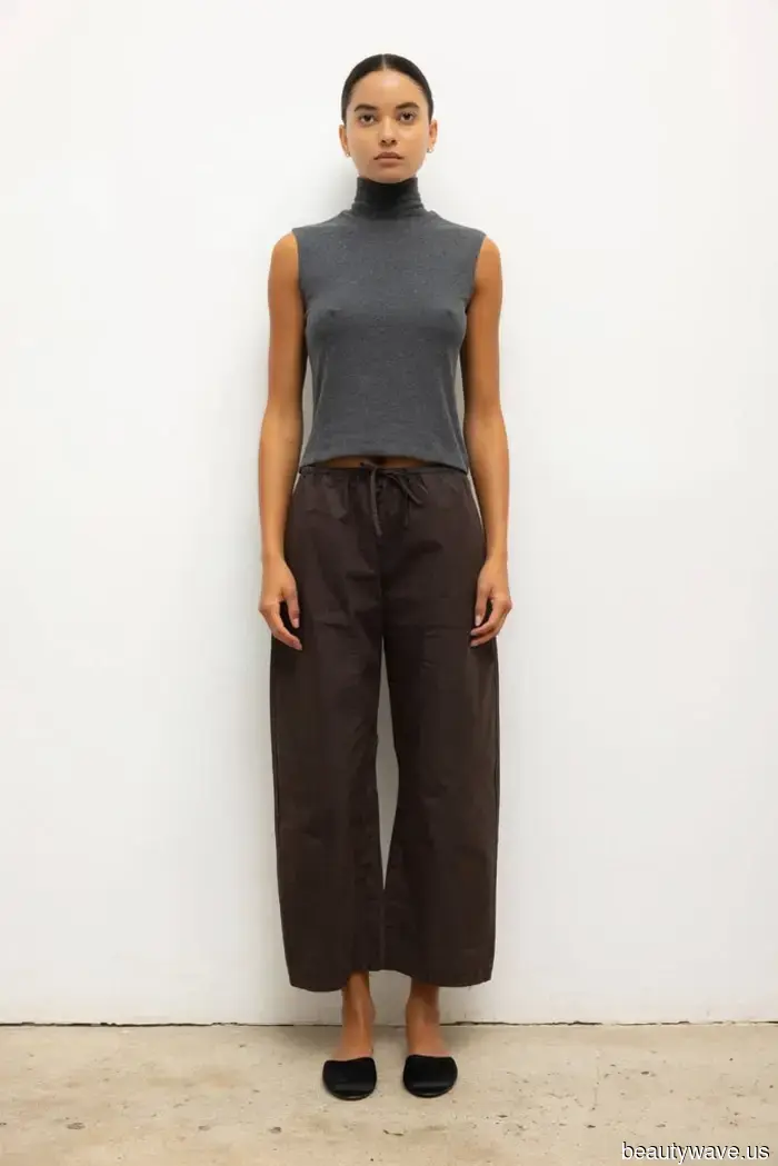 These $98 J.Crew pants resemble the pair that every stylish individual opts for in place of jeans.
