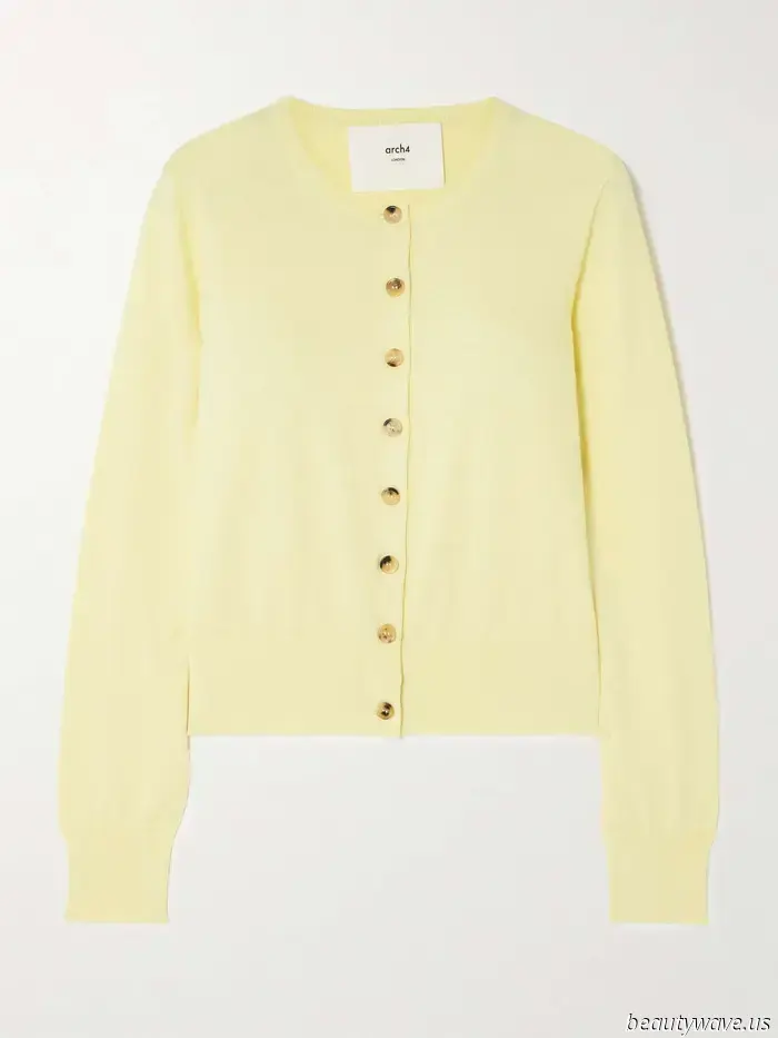 Two Simple, Fashionable Updates That Make White Summer Dresses Feel More "Unexpected" and "Exciting"