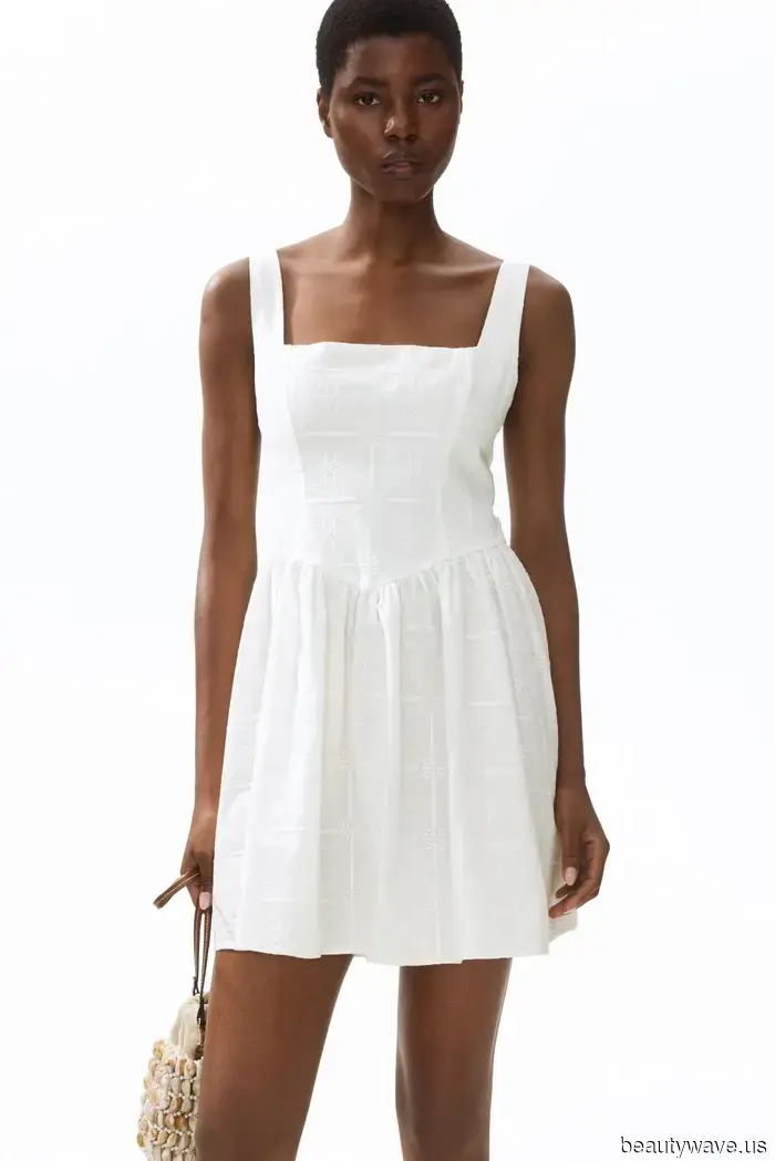 I Tested H&M's Stylish and Luxurious Spring Collection—9 Items That Are Likely to Sell Out by Next Week.