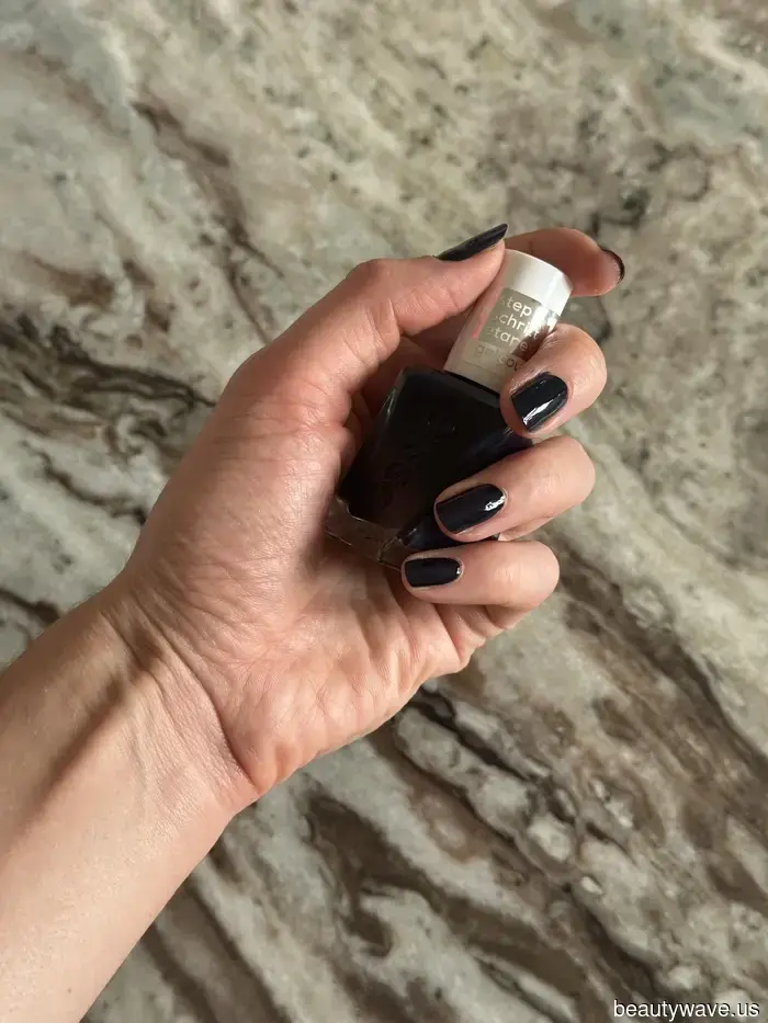This £12 Autumn-Inspired Nail Polish Provided My Manicure with 10 Days of Chip-Free Use.