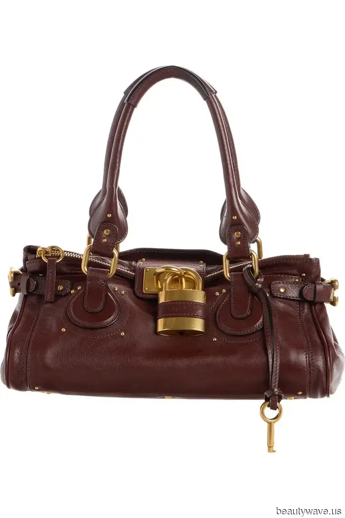 Here Are the 5 Major Bag Trends for 2026, No Question About It