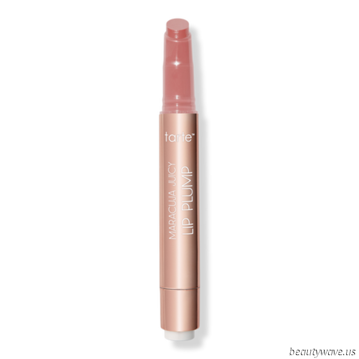 Carrie Bradshaw (a.k.a. Sarah Jessica Parker) has just shared this TikTok-famous lip product on her Instagram.