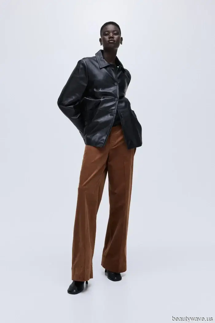 Plötzlich sind Cordhosen zurück&mdash;das sind die 4 Schuhtrends, mit denen sie am schicksten aussehen