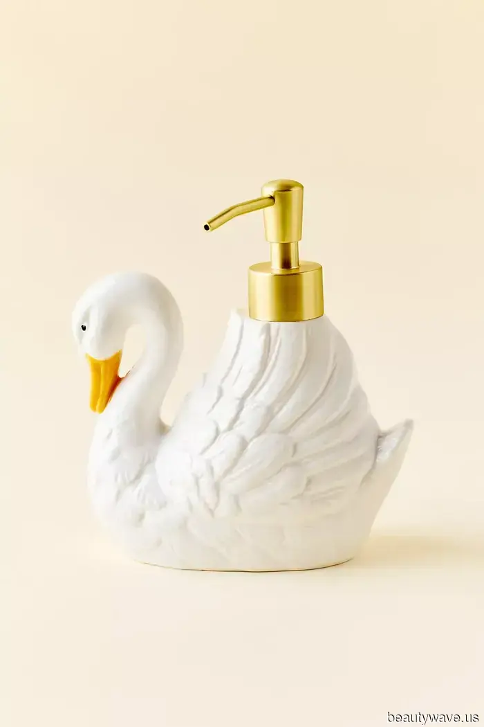 My coolest friend just relocated—I sent her 31 delightful home décor items that will leave guests wondering...