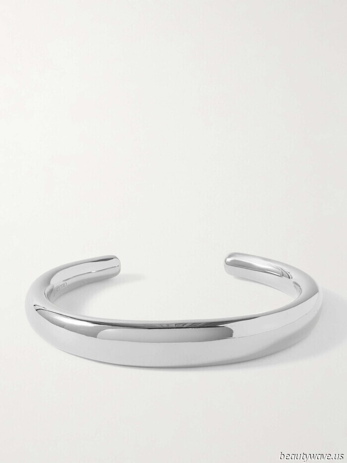 I'm searching for a simple method to enhance my wardrobe this summer—this unbelievably stylish jewelry trend is the answer.