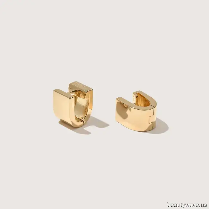 Timeless First, Trending Later—5 Classic Looks Fashion Editors Are Saving for 2026